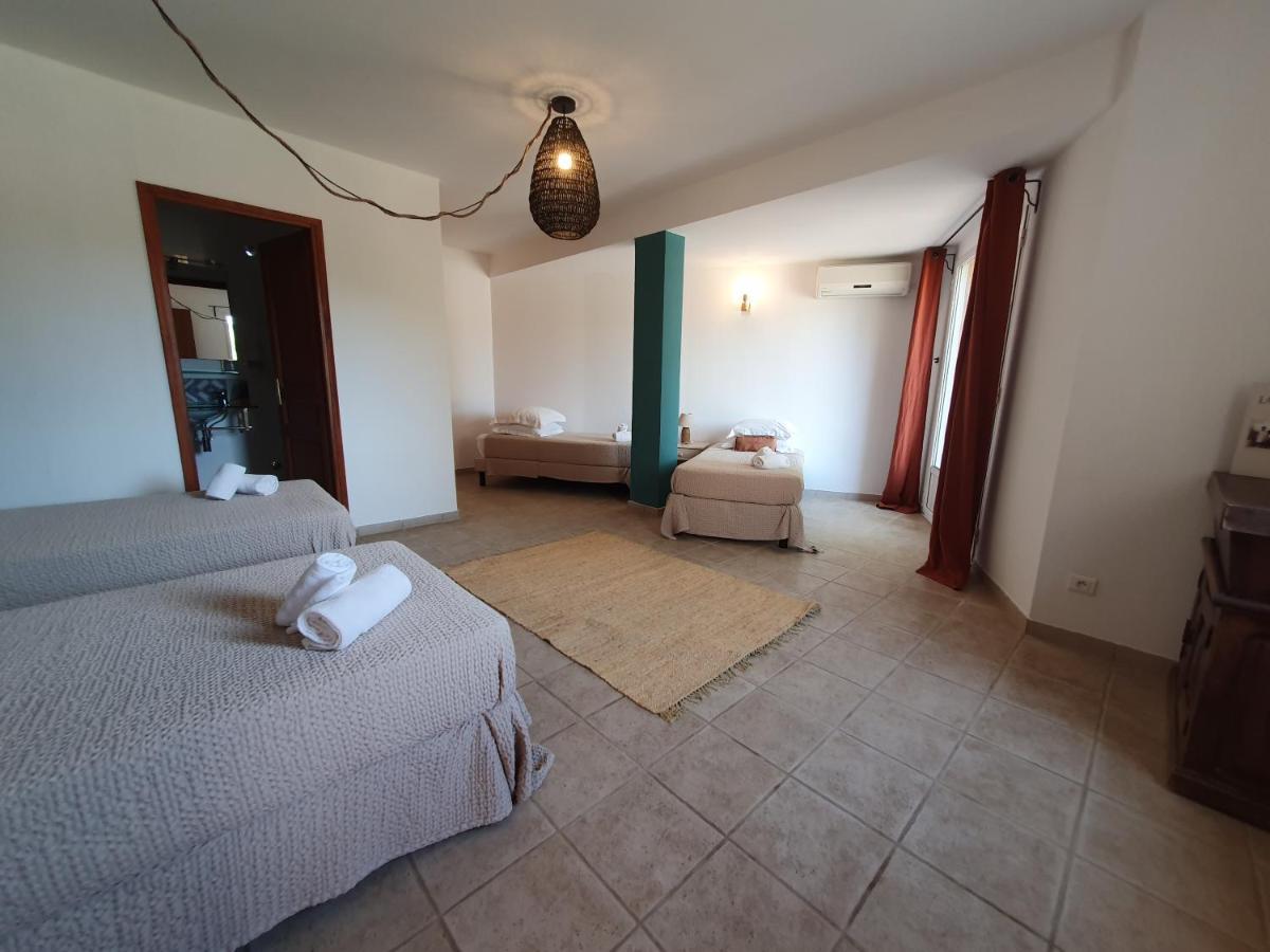 La Bergerie Hotell LʼÎle-Rousse Exteriör bild